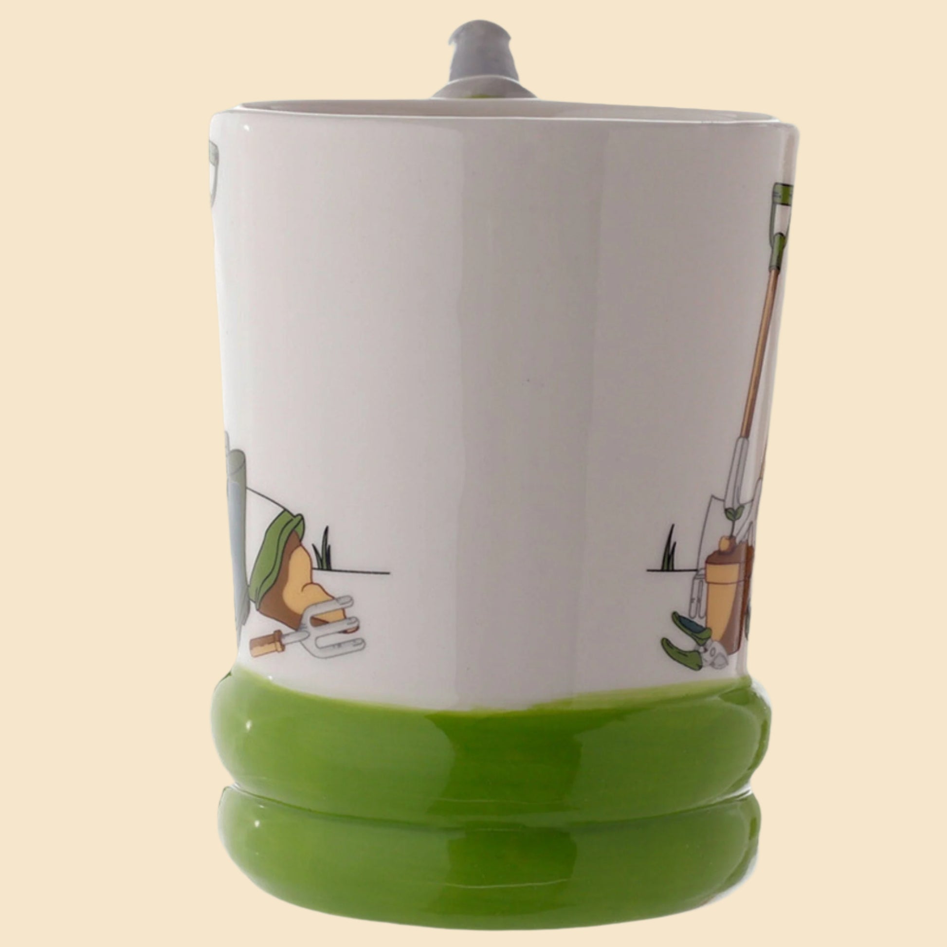 Gardener Mug with Garden Hose Shaped Handle Front View