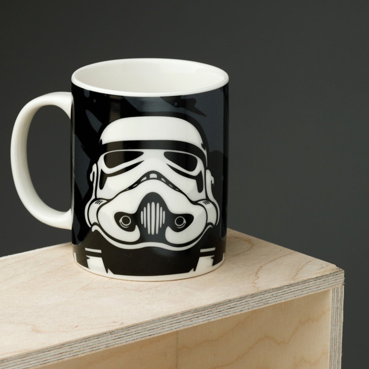 Original Stormtrooper Black Ceramic Mug - The Mug GalleryMug